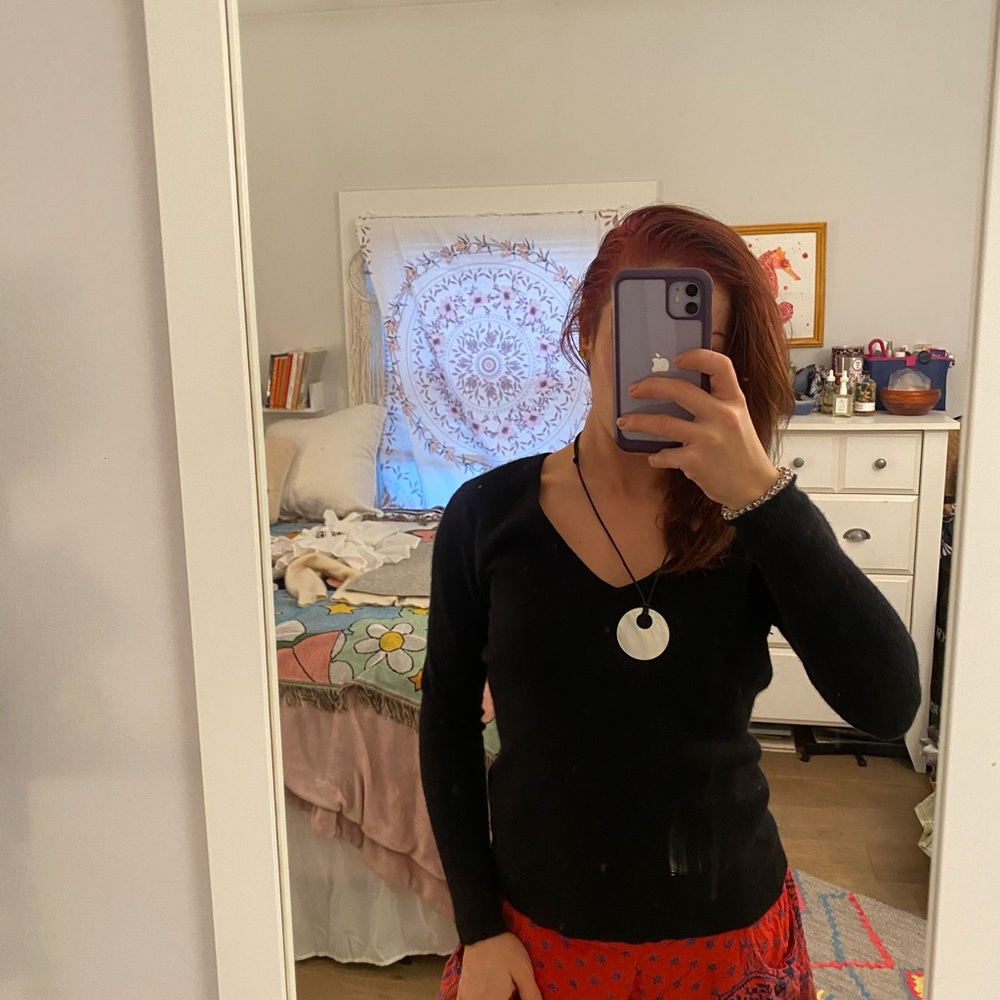 Black Johnstons Cashmere sweater